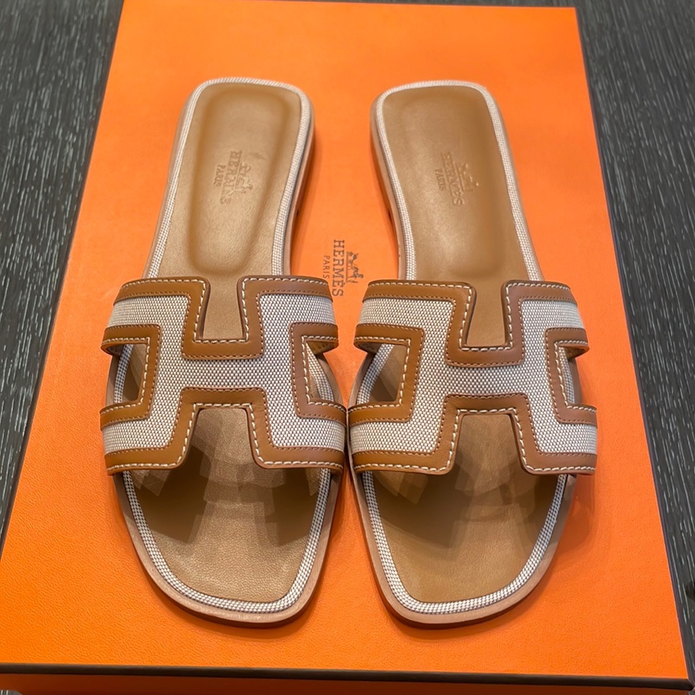 Hermes Oran Sandals